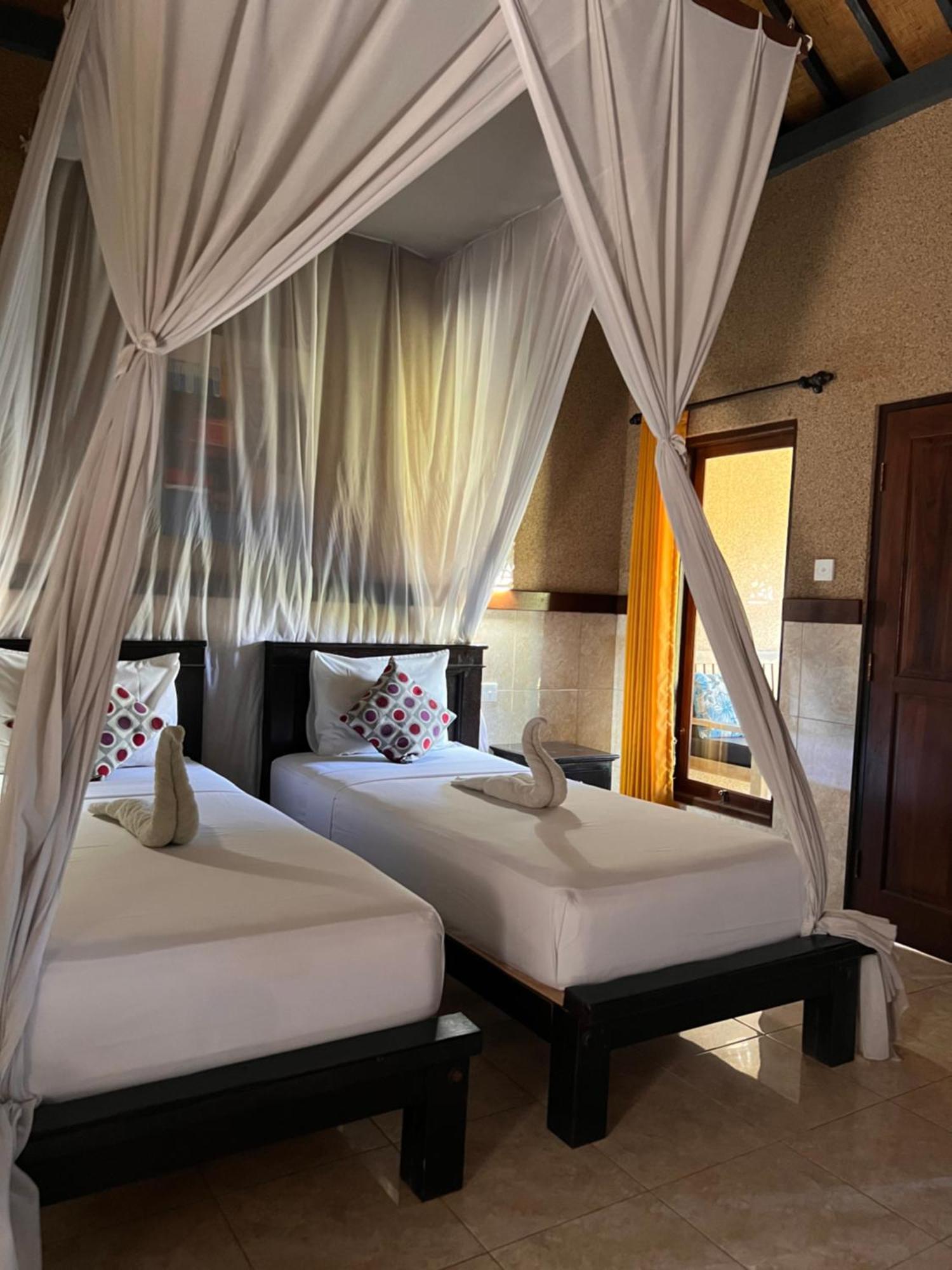 Pondok Shindu Guest House Pemuteran Exterior foto